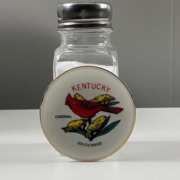 Mini Kentucky collectible teacup set - Picture 4 of 6
